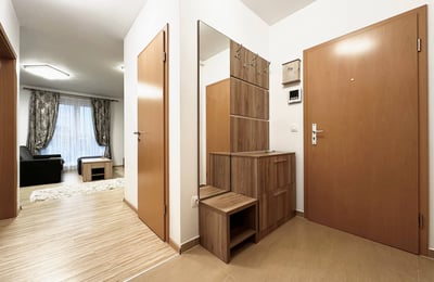 Аренда уютной 2-комнатной квартиры в Брашове, Румыния